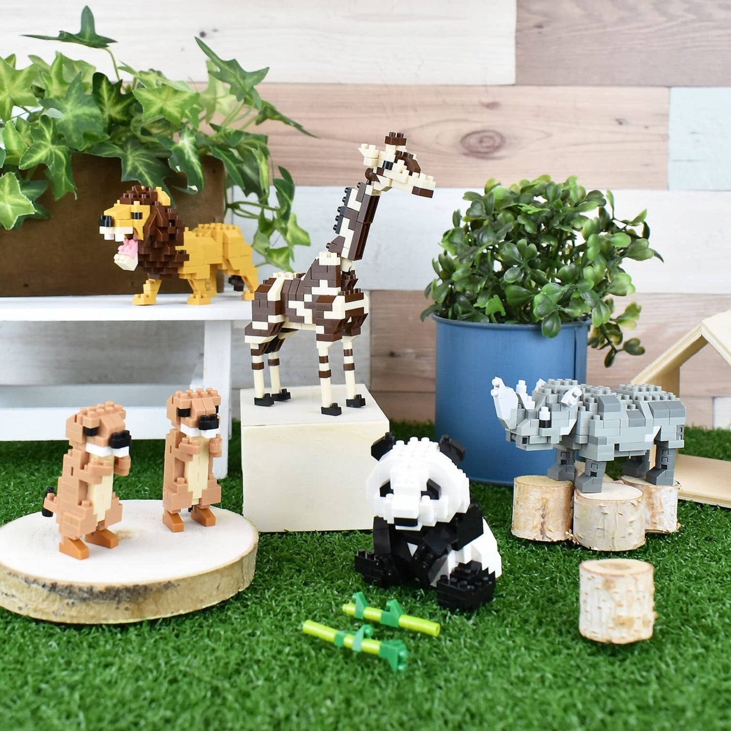 Nanoblock Giant Panda – Animals Collection Series Building Kit NBC_328 – 220 Pcs