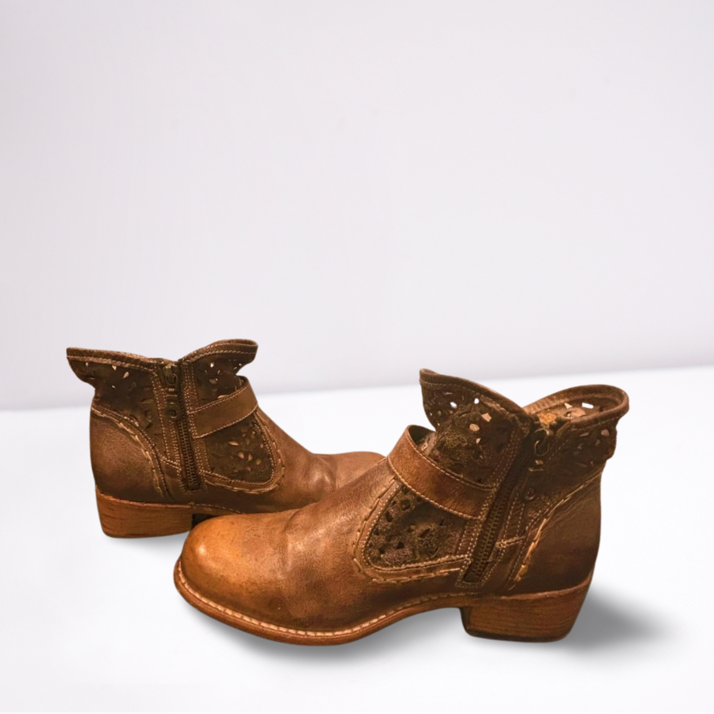 BED STU Womens Boots Ankle Zip Perforated Leather - Brown - 9 - Very Good
