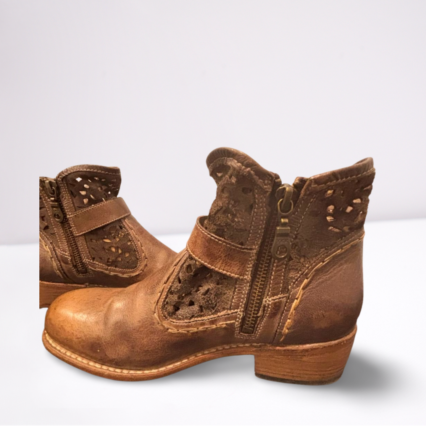 BED STU Womens Boots Ankle Zip Perforated Leather - Brown - 9 - Very Good