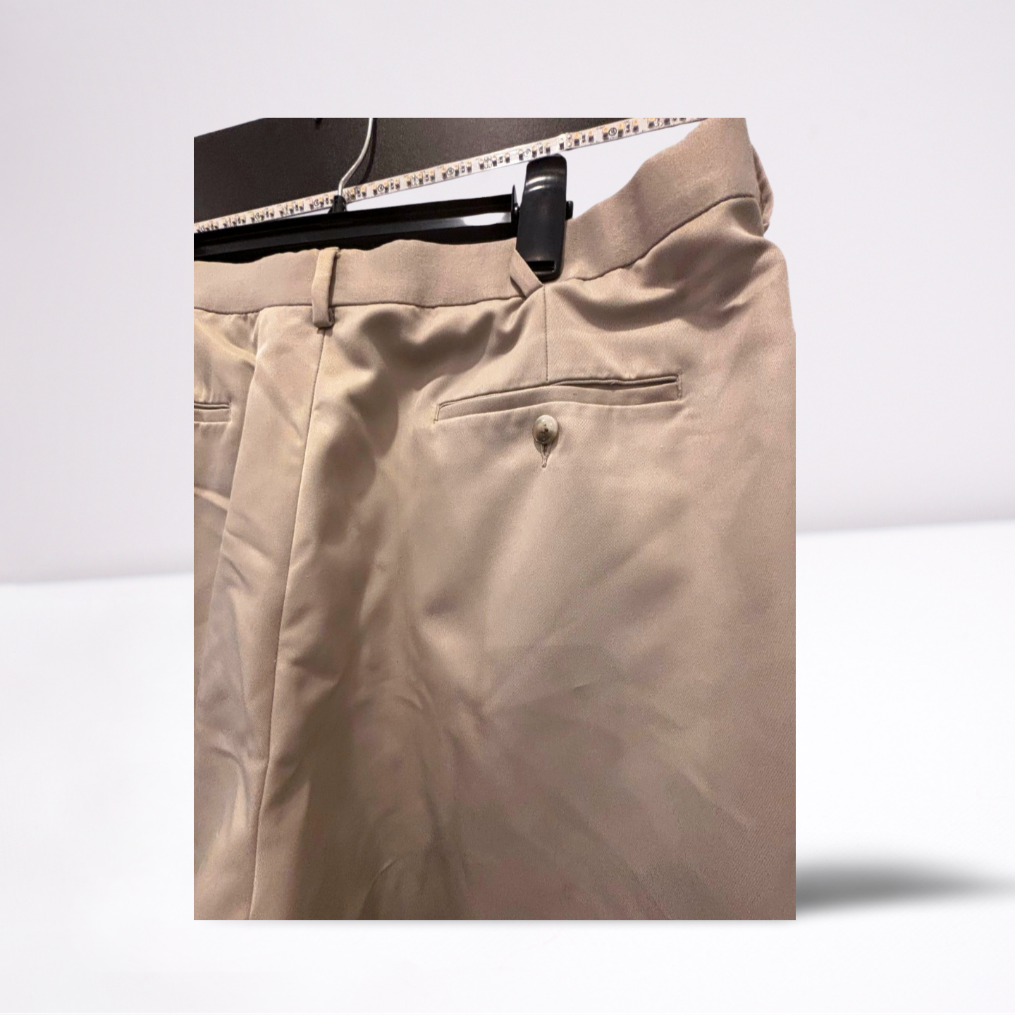 Roundtree & Yorke Mens Khaki Pants Casual Classic - Khaki Beige- 38x30 - Very Good