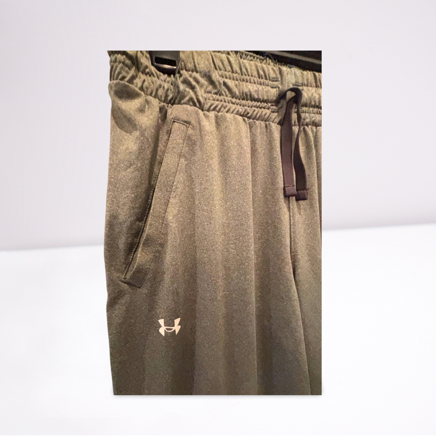 Under Armour Womens Sweatpants Athletic - Gray - Medium - Very Good