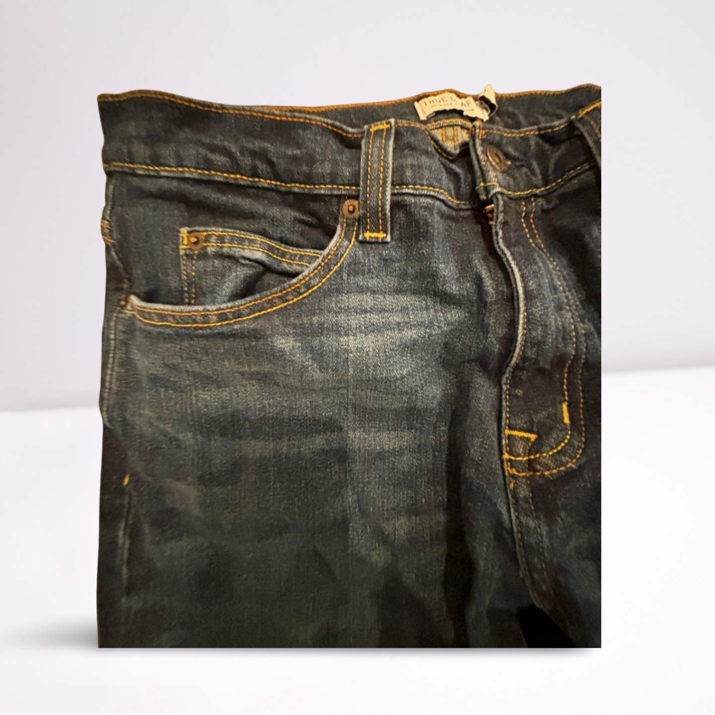 True Craft Jeans - Men - Blue - Size Large Dark Wash Slim - Very Good