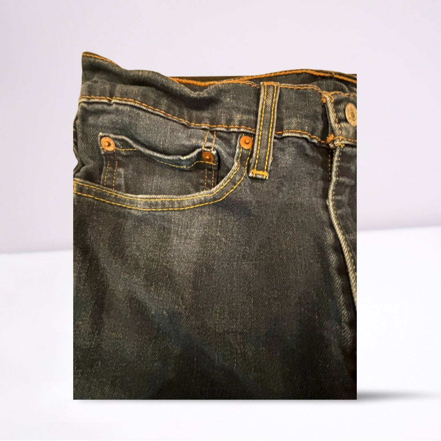 Levi Strauss Mens Jeans 610 Dark Wash - Blue - 34x32 - Very Good