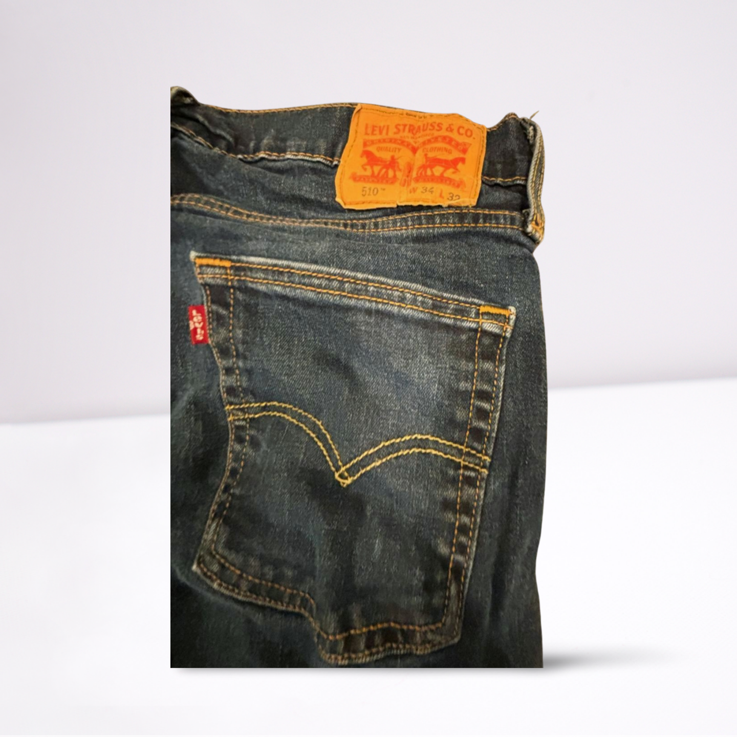 Levi Strauss Mens Jeans 610 Dark Wash - Blue - 34x32 - Very Good