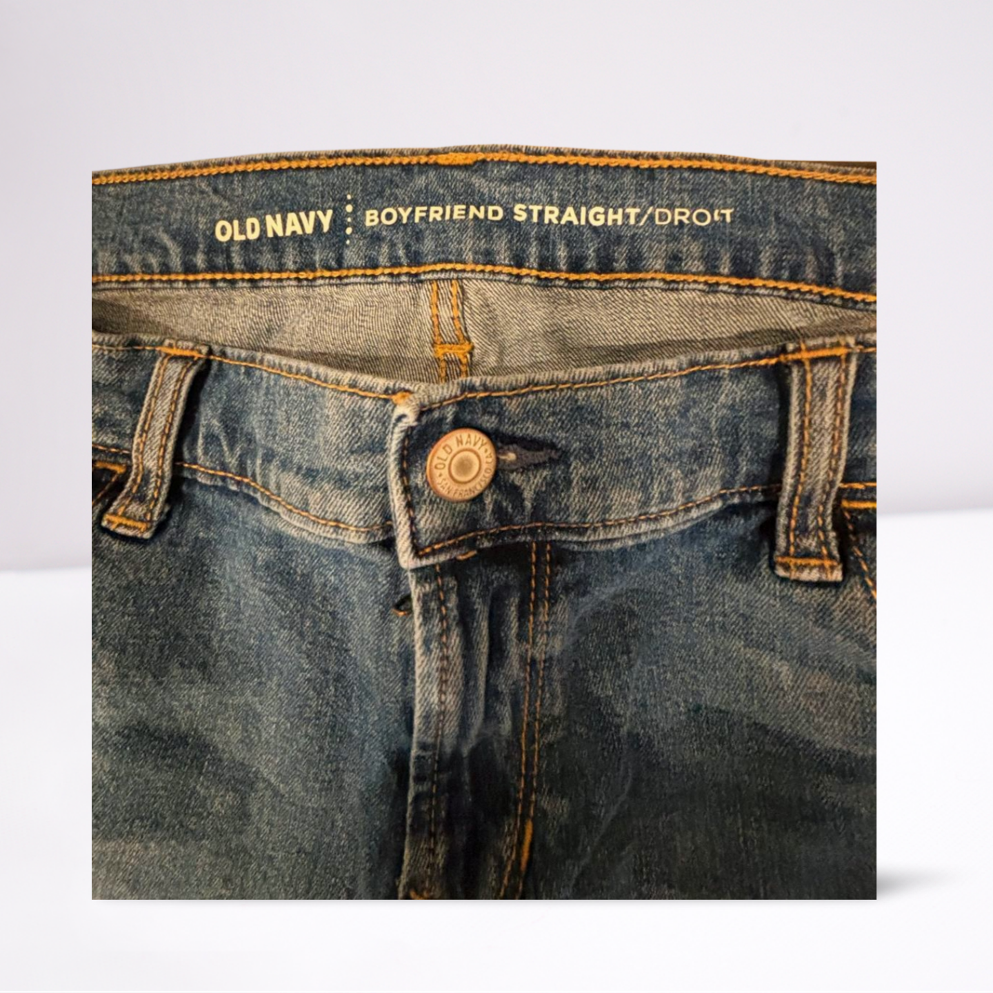 Old Navy Womens Jeans Boyfriend Distressed Medium Wash Straight - Blue - 14 - Like New