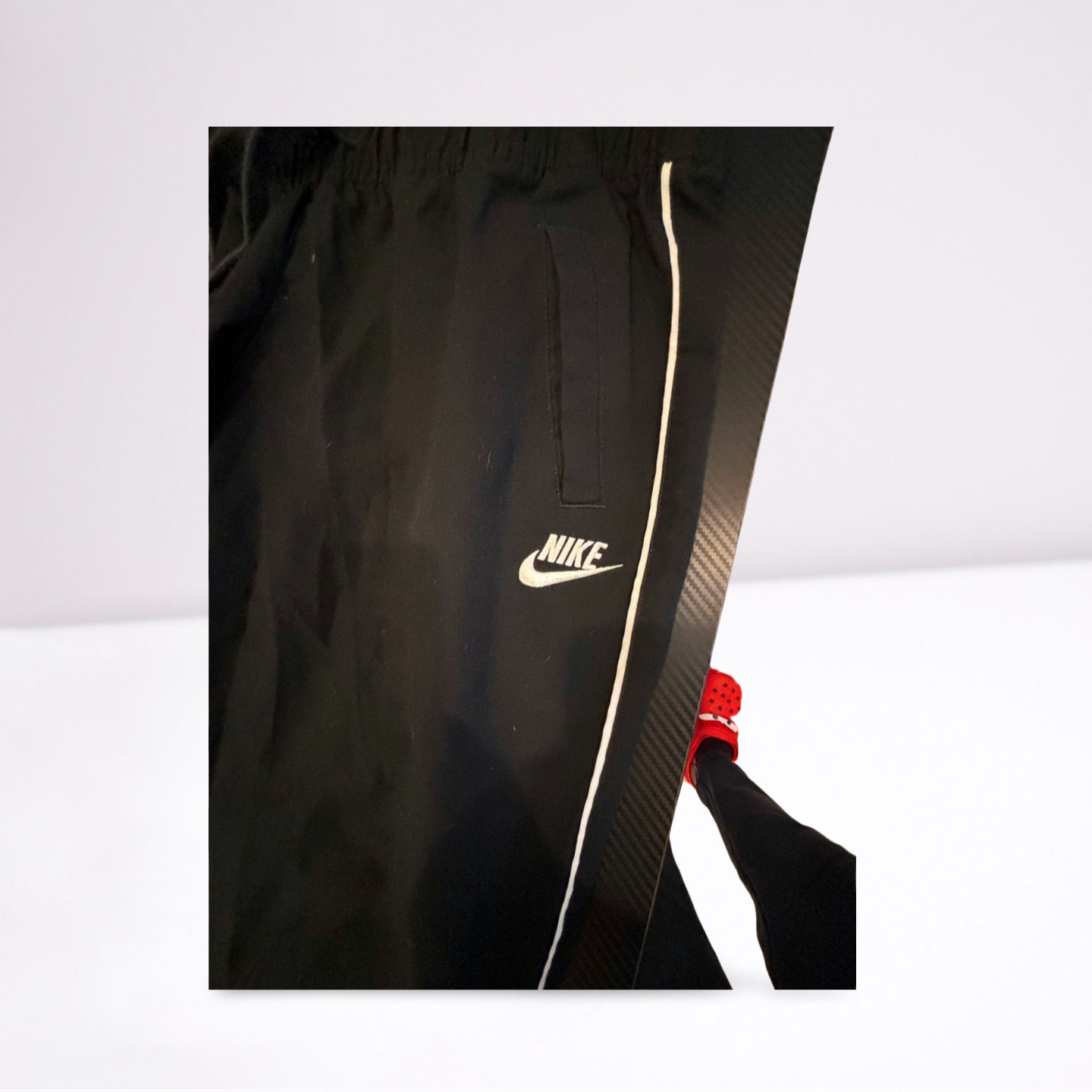 Youth Girls Nike Athletic Capri Pants Workout Stitched Logo Ties - Youth Medium - Black - Very Good