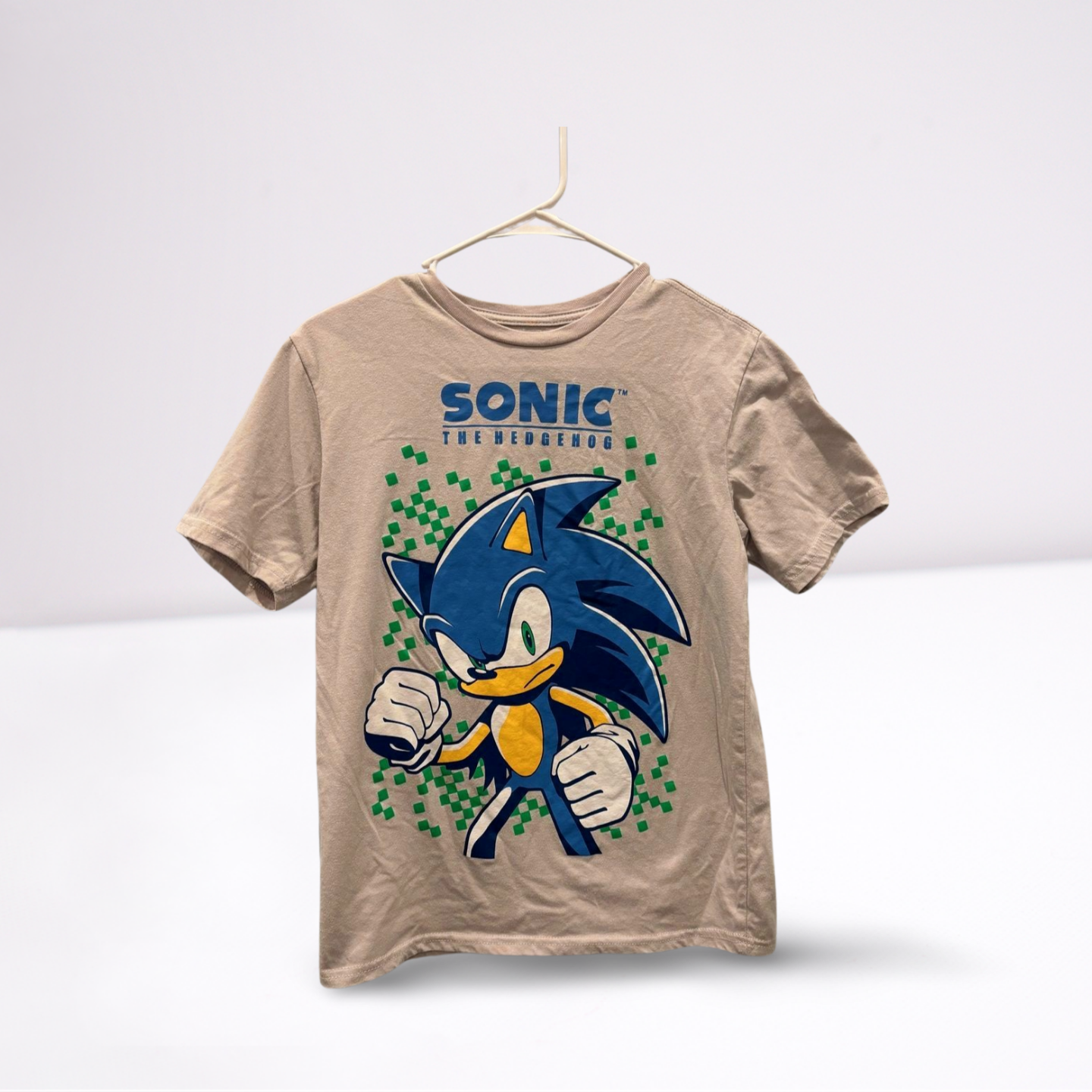 SEGA Youth Boys T-Shirt Sonic The Hedgehog Graphic - GreyBlueGreenYellowWhite - XL - Like New
