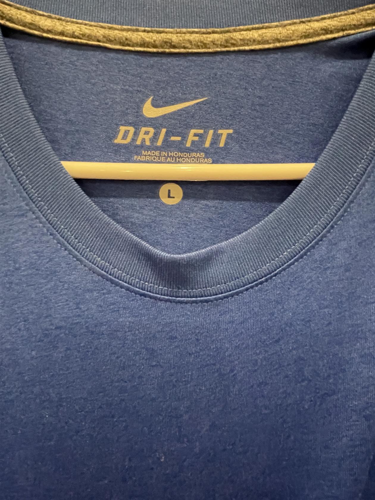 Nike Mens Active T-Shirt Dri-Fit Legend - Royal Blue - Large - Very Good