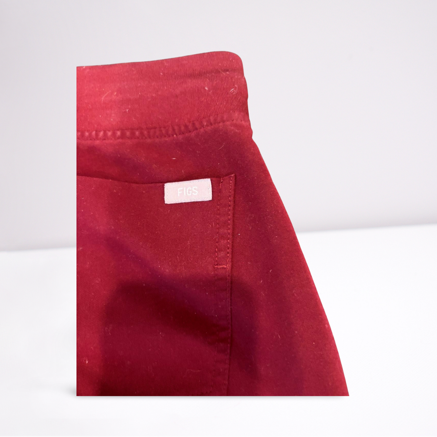 Figs Womens Scrub Pants Nursing - maroon - XS - Very good
