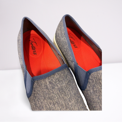 Trotters Womens Slip-On Shoes Cushioned - Blue - 9 - Very Good