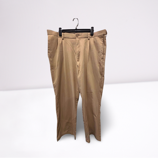 Haggar Mens Pants Casual Cool 18 Pro Classic - Khaki Beige - 40x30 - Very Good